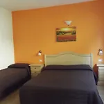 AgriCostella Tranquillita' a pochi minuti dal mare di Vieste, Piscina e Parcheggio Alloggio per agriturismo *