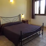Alloggio per agriturismo AgriCostella Tranquillita' a pochi minuti dal mare di Vieste, Piscina e Parcheggio *