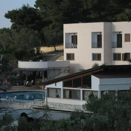 Gospodarstwo agroturystyczne Agricostella Vieste, Piscina E Parcheggio Vieste